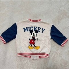 H＆M スタジャン風パーカー アウター ミッキーマウス 6monthの画像