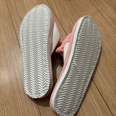 ぶたさんスリッパ 24.0-24-5の画像