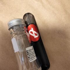 空ガラス瓶46本箱入りの画像