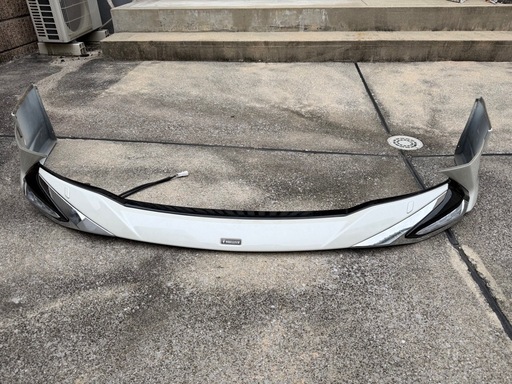 50プリウス後期
モデリスタエアロ(一式)