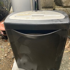 小型シュレッダーの画像