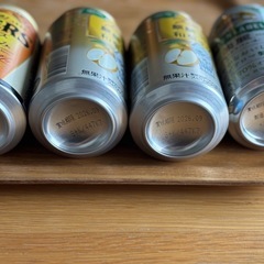 お酒3本とノンアル1本の画像