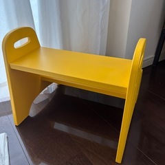 IKEA　踏み台イケア　子供用ステップツール　TROGEN　トローゲン　イエロー　黄色 の画像
