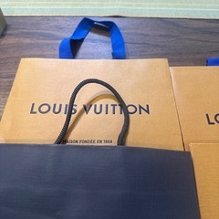 VUITTON 紙袋の画像
