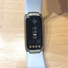 ジャンク品 Fitbitリュクス本体+充電ケーブルの画像