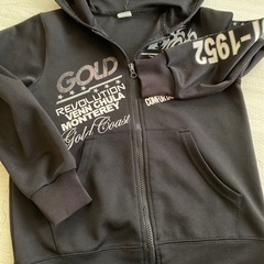 【140】男の子パーカーの画像