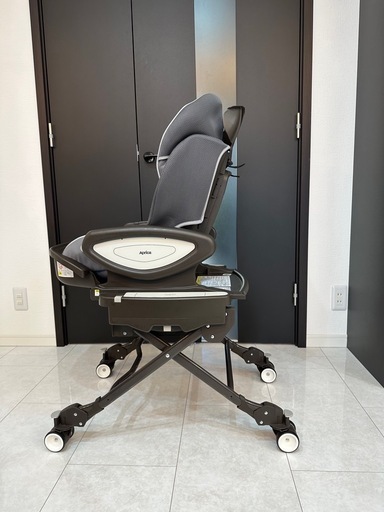 （美品）aprica 電動ハイローチェア ユラリズム オート ライト アップリカ