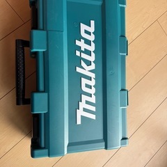 マキタ　マルチツール　18.8V 工具付き の画像