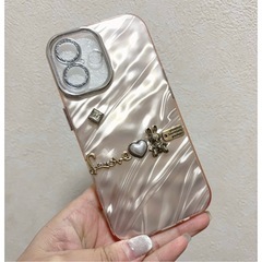 iPhone16パールピンクケース 装飾付きの画像