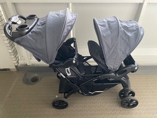 カトージ二人でゴーDXベビーカー、レインカバー付き