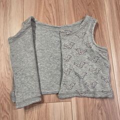 ベビー　ギャップ　リバーシブル　ベスト　鳥　グレーの画像