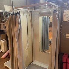 更衣パーテーション　フィッティングルームの画像