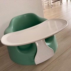 Bumbo バンボベビー
ソファの画像