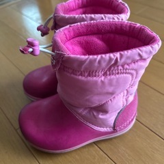 キッズ crocs ブーツの画像