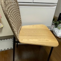 【10／22午前まで】イスの画像