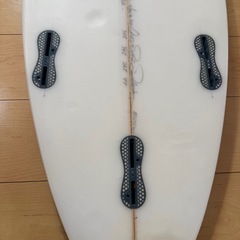【希少サイズ】キッズ用　サーフボード 144cm ショートボード 19Lの画像