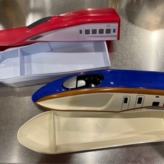 新幹線弁当箱の画像