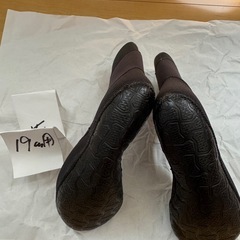 【新品未使用　キッズ用】オーダー　子供　冬用ブーツ　裏起毛　19cm 暖かいの画像