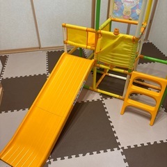 ジャングルジムの画像