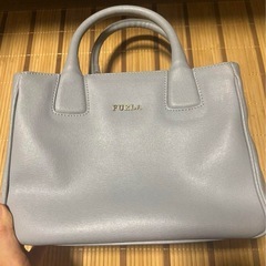 フルラ　ハンドバック
の画像