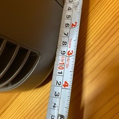 足元電気ヒーターの画像