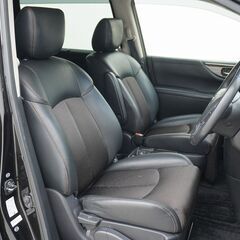 日産 エルグランド 　２５０Ｈｉｇｈｗａｙ　ＳＴＡＲの画像