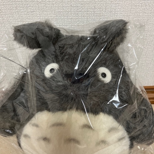 スタジオジブリ　となりのトトロぬいぐるみ大トトロ　Lサイズ！早い引き取り者様優先させて頂きます。。