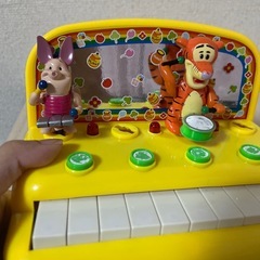 くまのプーさん　ピアノ おもちゃの画像