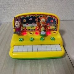 くまのプーさん　ピアノ おもちゃの画像