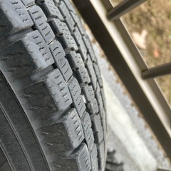 　　ハイエース　5型　純正ホイール　スタッドレスの画像