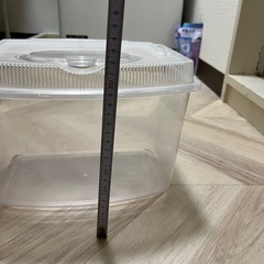 飼育ケースの画像