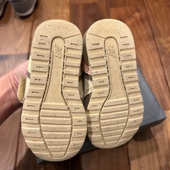 ニューバランス996 キッズスニーカー　13.5センチ
の画像