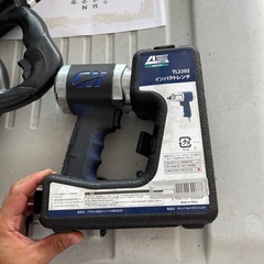 TL2202TL2202イワタのエアツールです。インパクトレンチですですの画像