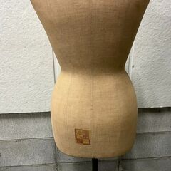 TOKYO KIYA 東京キーヤ 女性用 トルソー マネキン レトロ 幅35cm×奥行29cm×高さ135cm の画像