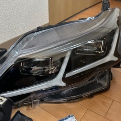 TOYOTAマークX130系前期LEDヘッドライト 美品の画像