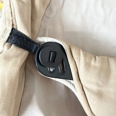 BabyBjörn ベビービョルン ベージュ バウンサーの画像