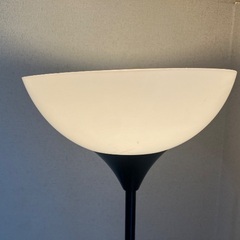 IKEA stand light の画像