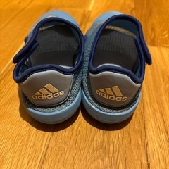 18cm adidasアディダスサンダルの画像