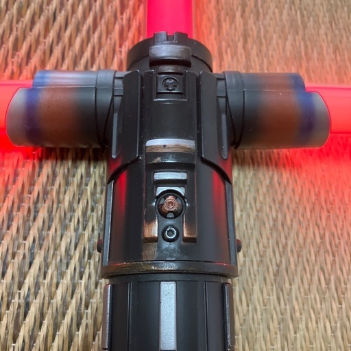 スターウォーズ　カイロレイ　ライトセイバー　ブラックシリーズ現状品　ハロウィンにいかがですか？早いお取引の方を優先させて頂きます。。