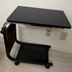 サイドテーブル 昇降式 ブラックの画像