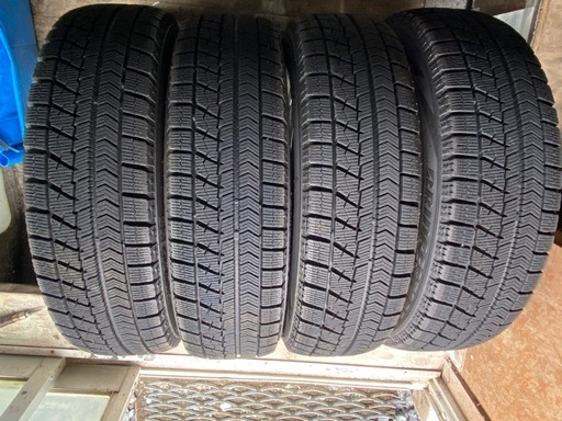決まりました受付終了❗️ブリヂストンスタッドレス155/70R13 VRX