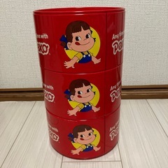 不二家ペコちゃん3段缶超レア　現状品/usedひ品の画像