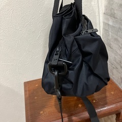 値下げしました！PUMA美品ツーウェイショルダーバッグ　黒の画像