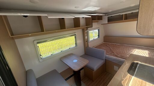 緊急売り尽くしセール?新品未使用✨ソーラーパネル付！キャンピングトレーラー?シャワートイレ付?全国配送無料！