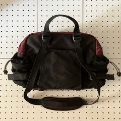 ティンバーランド限定カラーウエスト、ショルダーバッグ現状品、used品早いお取引の方を優先させて頂きます。。の画像