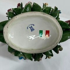 イタリア製 陶器製 置物 花 おしゃれ インテリア オブジェ 幅20cm×奥行13cm×高さ13cmの画像