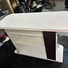 カウンターテーブルの画像