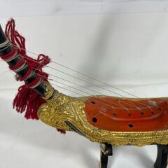 サウンガウ 台座付き 置物 ミャンマー 民族楽器 インテリア オブジェ 幅20cm×高さ20cm×奥行6cmの画像