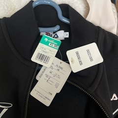 新品　FILA  ジャンパー　Mサイズの画像