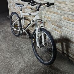 中古自転車 GIANT ジャイアント MTB 3×9段変速 470MM 軽整備済み 防犯登録対応 町田市 相模原市 MM856の画像